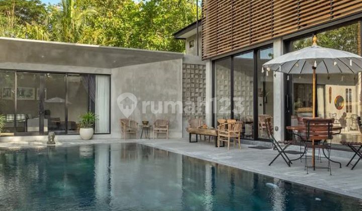 Villa & Private Pool Bangunjiwo Kasihan Yogyakarta. BEST FULLY FURNISHED Villa & Private Pool Bangunjiwo Kasihan Yogyakarta. BEST FULLY FURNISHED