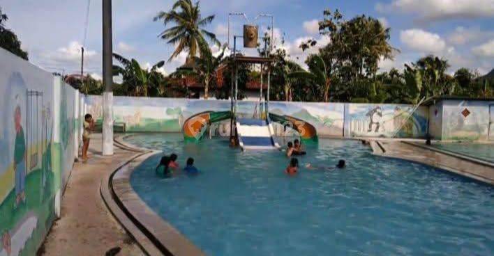 Kolam Renang & Lapangan Futsal Semin Gunungkidul.JARANG ADA TERBAIK! 1