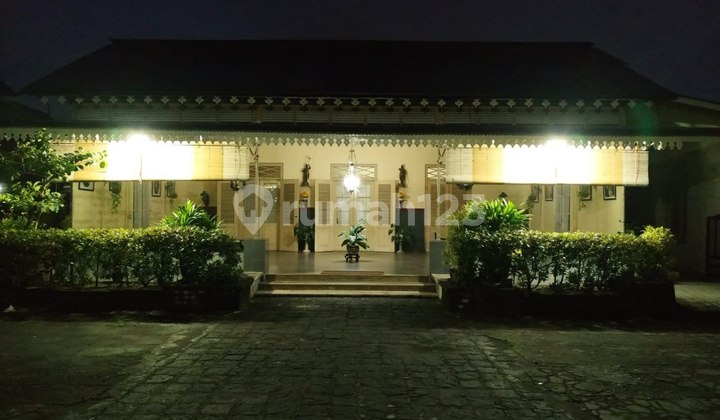 Rumah Herritage peninggalan Belanda Kokoh Kuat.Wirogunan Jogja BU!!! Rumah Herritage peninggalan Belanda Kokoh Kuat.Wirogunan Jogja BU!!!