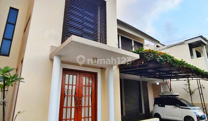 Rumah Furnished 2 Lantai Baru Dijual Jogja Depok Sleman Yogyakart 2