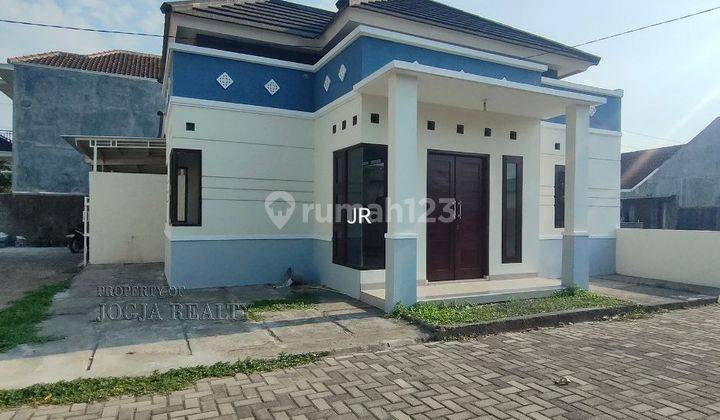 Rumah Minimalis Timbulharjo Sewon Jogja.strategis Murah Kpr , Bantul