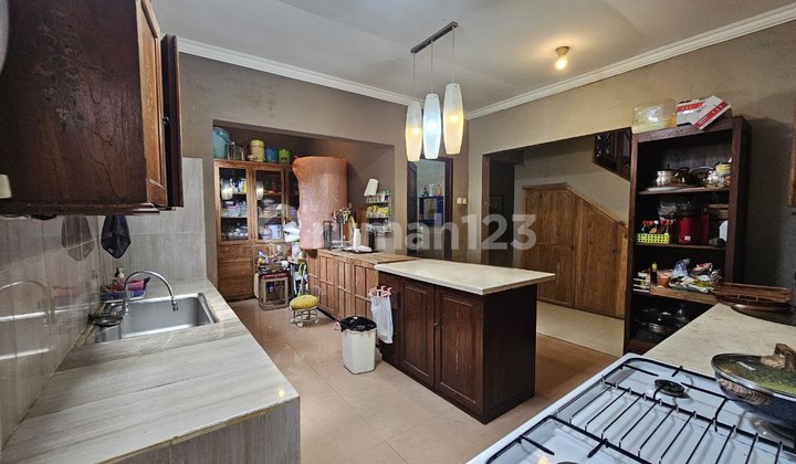 House in Elite Residential Area Palagan Jogja. FURNISHED PRICE DROP!!! 2