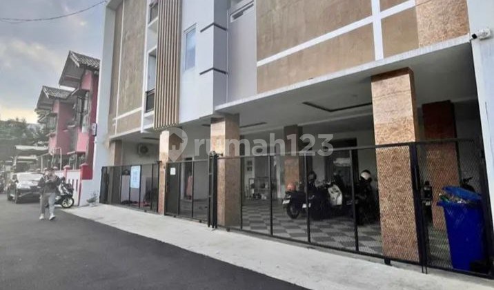 Kost Eklusive 3lantai Area Premium Ksmpus Seturan Jogja.SUPER STRATEGIS