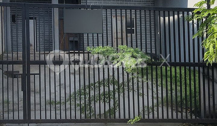 Rumah Simponi Mas, Kelapa Gading, Jakarta Utara