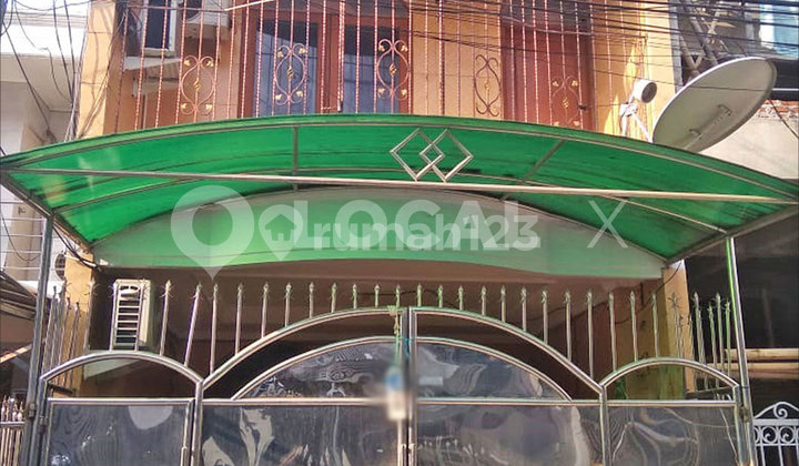 Rumah Kelapa Molek Kelapa Gading, Jakarta Utara Rumah Kelapa Molek Kelapa Gading, Jakarta Utara