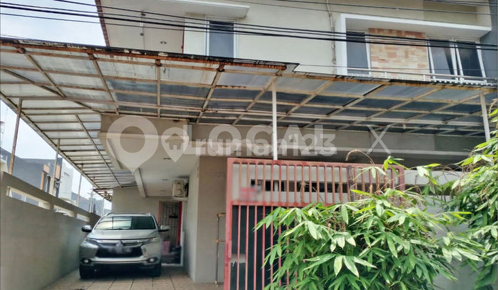 Rumah Gading Griya Lestari Kelapa Gading, Jakarta Utara Rumah Gading Griya Lestari Kelapa Gading, Jakarta Utara