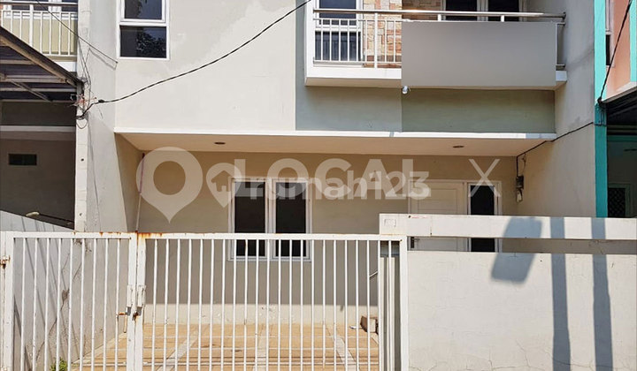 Ivory House Griya Lestari Kelapa Gading, North Jakarta