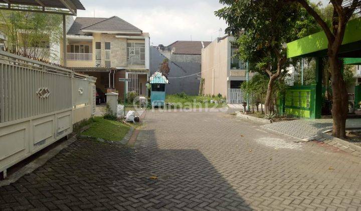 Rumah 2 Lantai Bagus Furnished di Puri Surya Jaya Cluster Vancouver , Sidoarjo 2