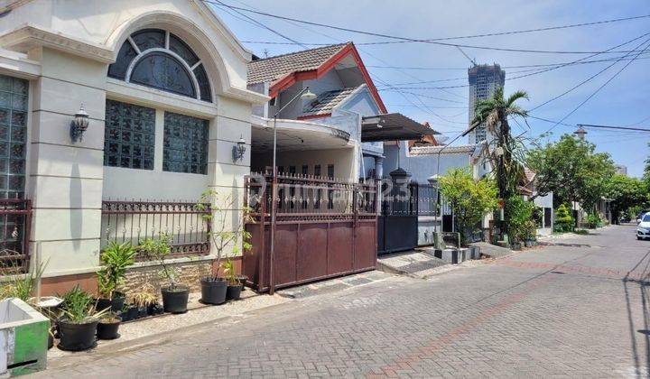 Rumah Bagus Unfurnished di Babatan Mukti, Surabaya 2