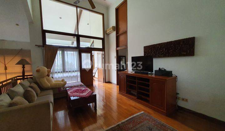 Rumah Hoek Nuansa Bali ada Pool di Teras Golf Bukit Golf BSD 2