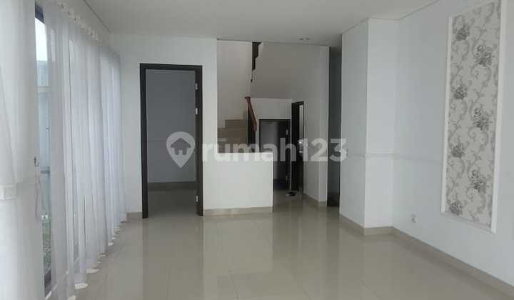 For Sale Semi-Furnished 2-Story Ready-to-Live-In House in Luxmore BSD Green Wich 2