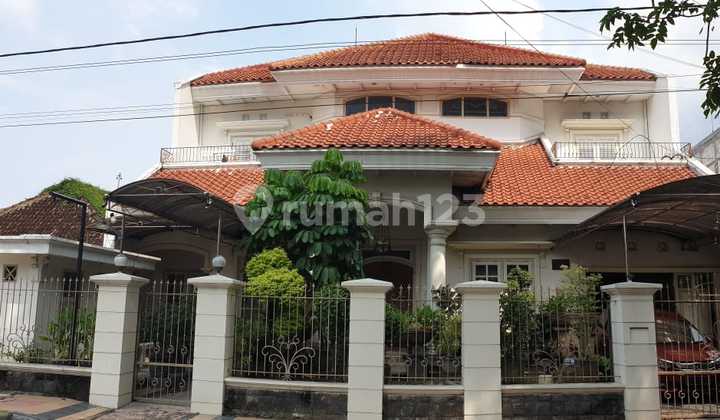 Dijual Rumah Semi Furnished Strategis di Kota Madiun