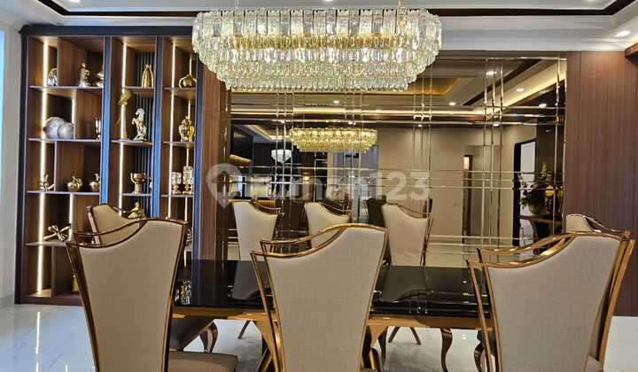 Fully Furnished Luxury House in Giardina Foresta, BSD Tangerang Fully Furnished Luxury House in Giardina Foresta, BSD Tangerang