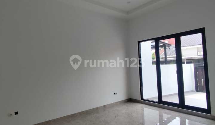 Rumah Modern Minimalis Brand New Type L9 di Kawasan BSD Tangerang 2