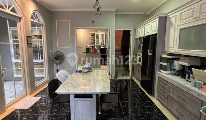 Dijual Rumah Full Furnished Cluster Alicante Gading Serpong