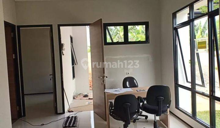 Rumah 2 lantai dekat pintu tol Cimanggis murah habis 5