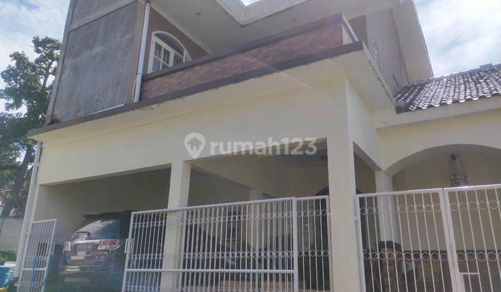 Rumah 2 Lantai di Komplek Batu Indah Regency
Jl. Batu Indah Raya, Cilame 1