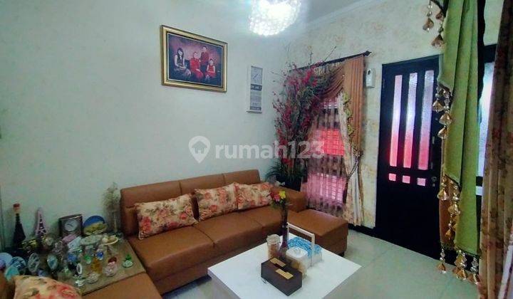 Dijual 2 Unit Rumah Ada Kolam Renang Di Venus Timur, Metro Bandung 2