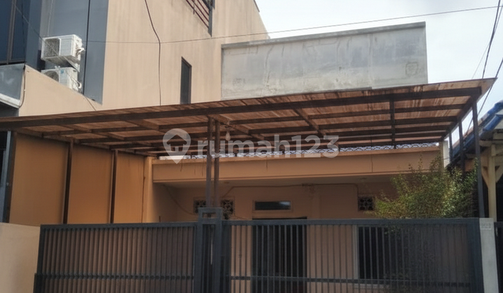 Cheap House for Sale in Karang Tengah Ciledug