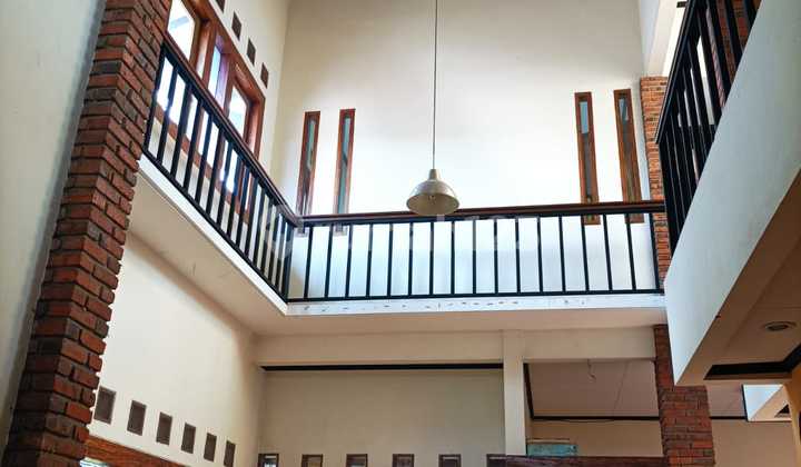 Murah Rumah di Jual di Karang Tengah 2