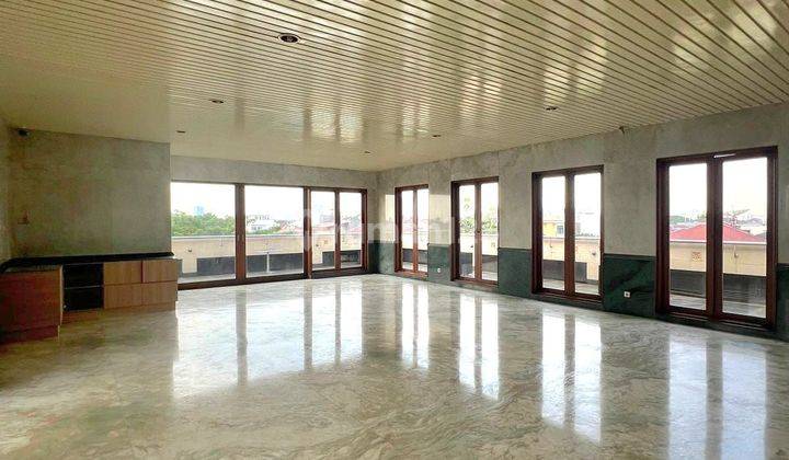 Di Jual Rumah Bagus Taman Villa Meruya murah  2