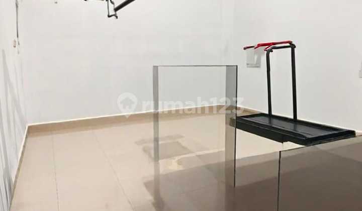 Di Jual Rumah Bagus Duta Mas Semi Furnish 2