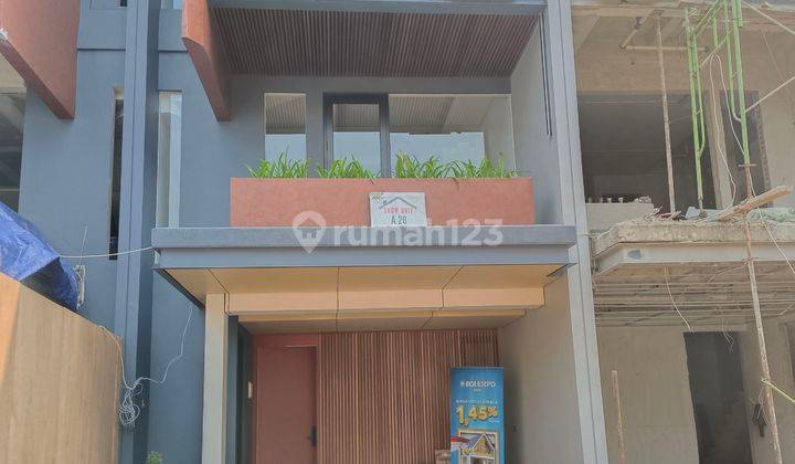 Rumah Baru 3 Lantai Permata Buana Puri Indah 3man 1