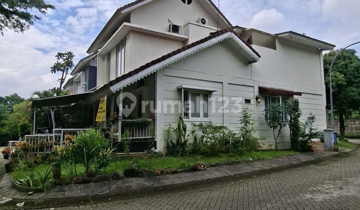 For Sale! Rumah Hook Siap Huni di Emerald Bintaro - Lingkungan Nyaman