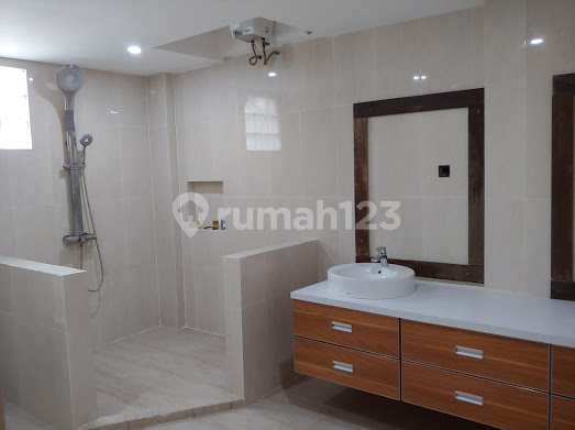 RUMAH GIRILOKA 2 BSD MEWAH LUAS NYAMAN SIAP HUNI MURAH NEGO 2