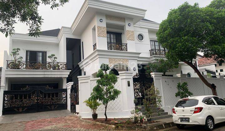 RUMAH MEWAH  GIRILOKA BSD DENGAN KOLAM RENANG  1