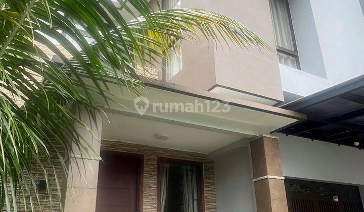 RUMAH  GREEN  COVE  BSD SIAP HUNI SEMI FURNISHED RAPIH 1