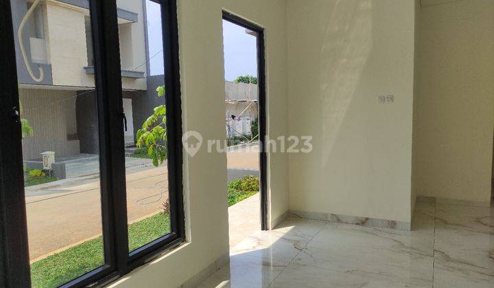Rumah Mewah 3 Lantai Dijual di Jakarta Barat Kebon Jeruk - Pernikahan Nyaman dengan Gaya Hidup Modern 19