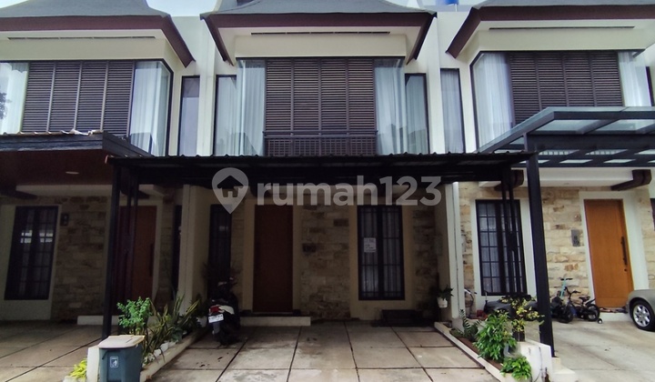 Rumah 3 Lantai Dijual di Rempoa Tangerang Selatan Dekat Uin Ciputat - SHM, 3+1 KT, Siap Huni, Harga 1,7 M