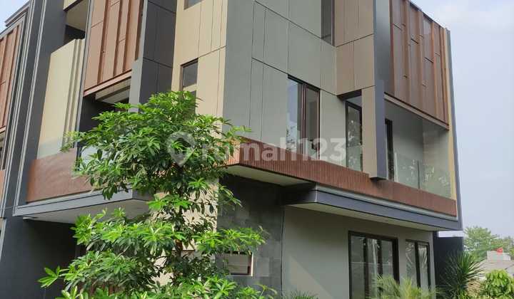 Rumah Mewah 3 Lantai Di Pancoran Timur 3 – Lokasi Premium Jakarta Selatan 2