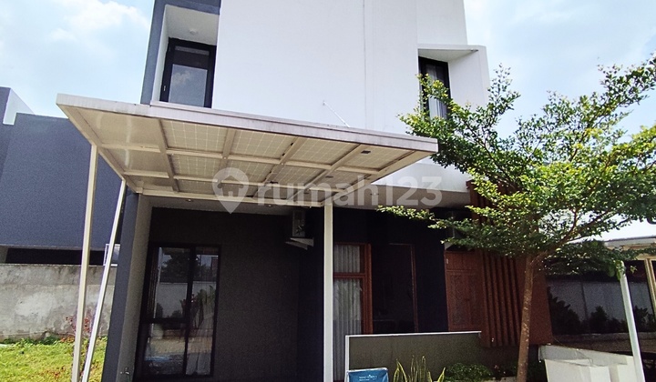 2-Story House Near Public Facility Access in Pamulang. 2-Story House Near Public Facility Access in Pamulang.