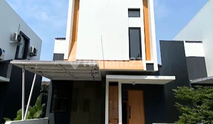 2-Storey House Near Pamulang Toll Road