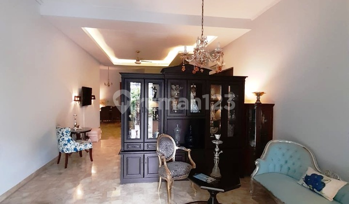 DISEWAKAN RUMAH TENANG DI TENGAH KOTA, KEMBANGAN. BAGUS 13