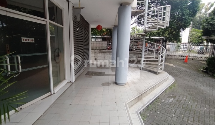Fast Sale Urgent, House in Manggarai Selatan, Tebet, South Jakarta Below Market Price 2