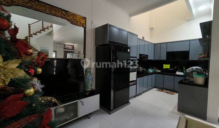 Rumah Bagus Siap Huni Di Bsd Delatinos Santiago 2