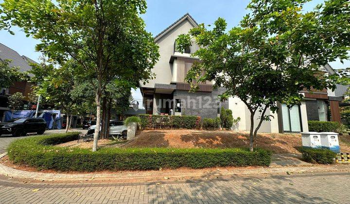 Rumah hoek bagus di Caelus Greenwich bsd. Jual cepat 2