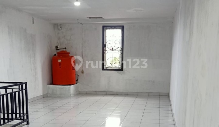 Warehouse in Good Neat Condition in Jurumudi, 0007 Agscrs 2