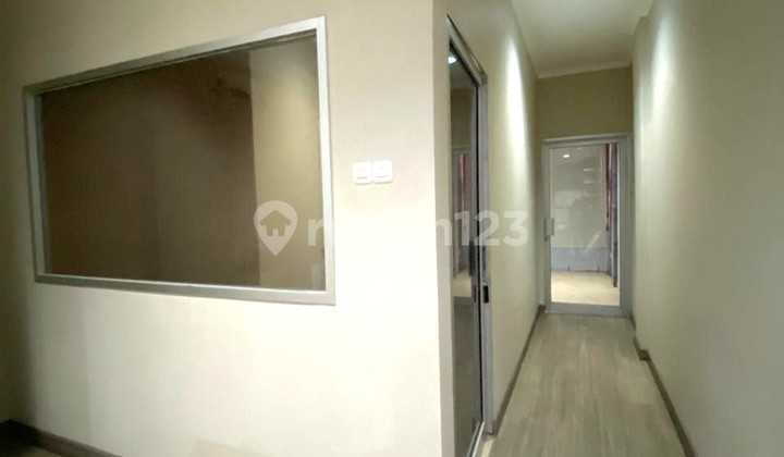 Ruko Siap Pakai Bagus Strategis di Daerah Kalideres, 0044 Crs