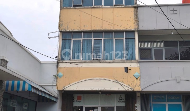 Ruko Siap Pakai Lokasi di Daerah Srengseng, 0034 Crsste