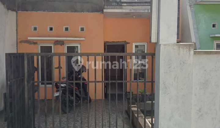 House For Sale In East Semarang 1