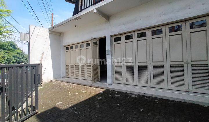 Rumah Unfurnished Kontrakan di jl soekarno hatta, Semarang Timur 2