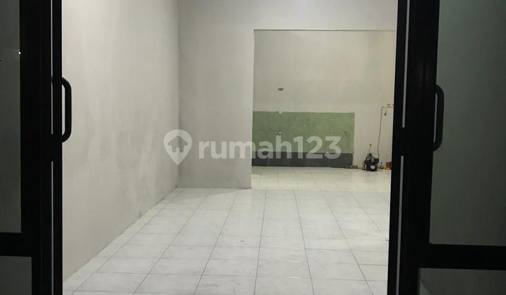 Ready-to-Occupy House in East Semarang Area 2