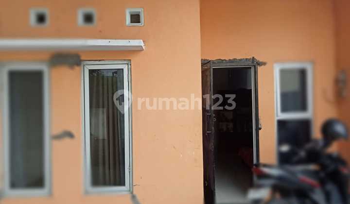 House For Sale In East Semarang 2
