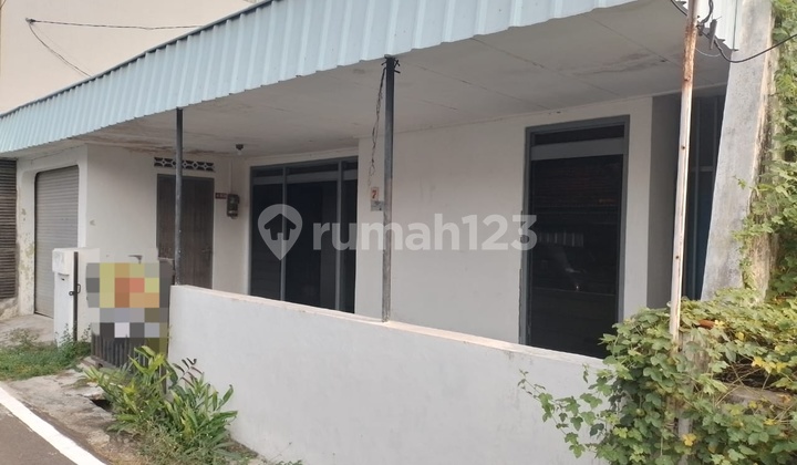 Rumah Second Di Semarang Barat 2