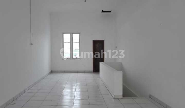 Ruko di Semarang Tengah Ramai Kawasan Pertokoan 2