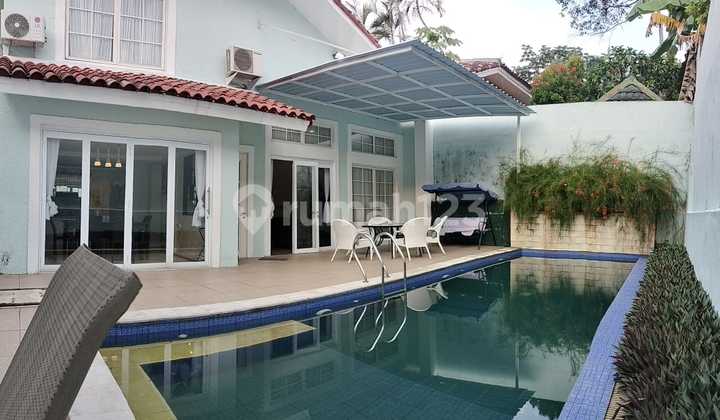 Rumah 3 Lantai Furnish 2